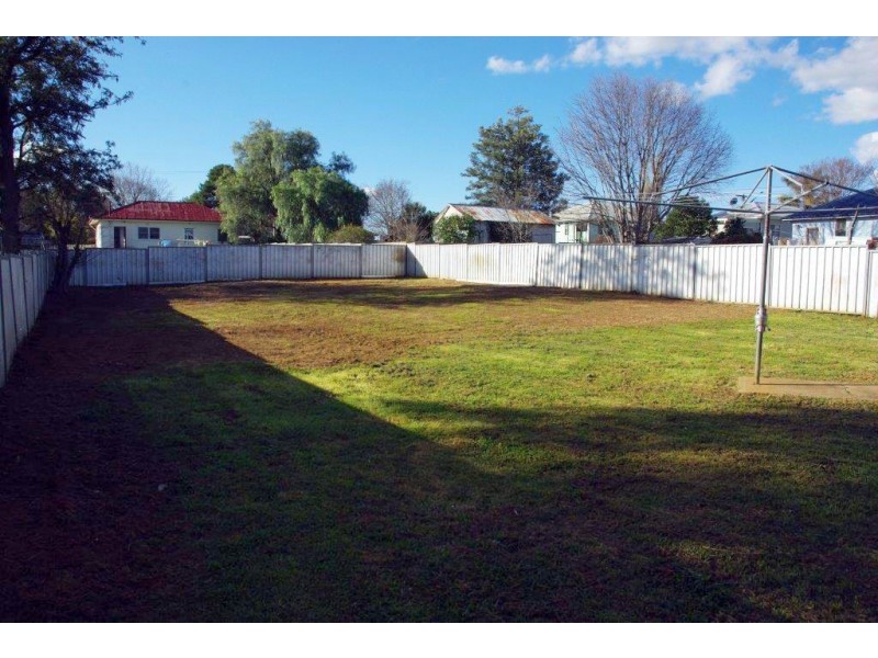 144 Maughan Street, Wellington NSW 2820