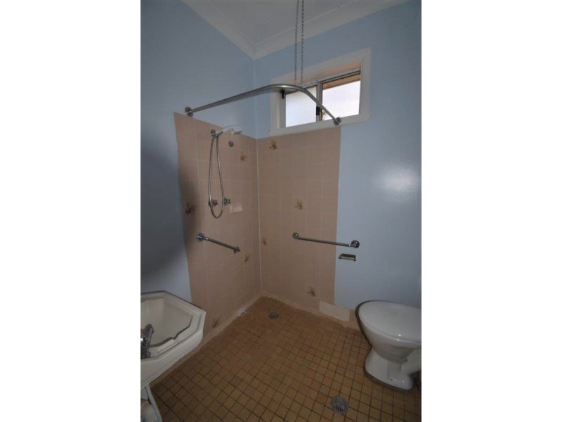 144 Maughan Street, Wellington NSW 2820