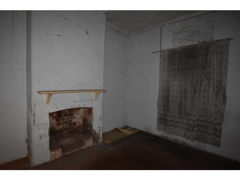 70 Thornton Street, Wellington NSW 2820