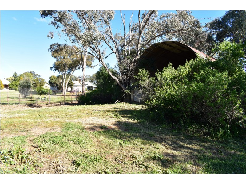 25-29 Apsley Crescent Mumbil via, Wellington NSW 2820