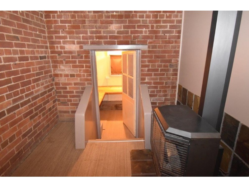 10 Warne Street, Wellington NSW 2820