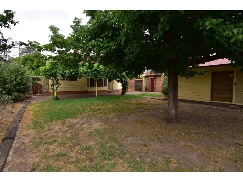 10 Warne Street, Wellington NSW 2820