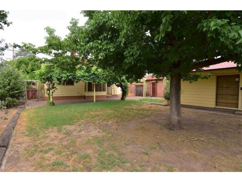 10 Warne Street, Wellington NSW 2820