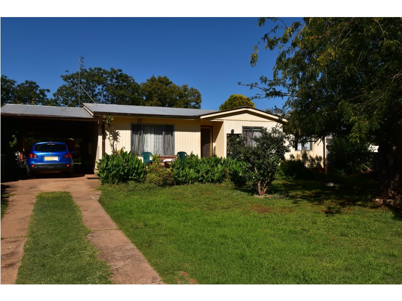 1 Truman Avenue, Wellington NSW 2820