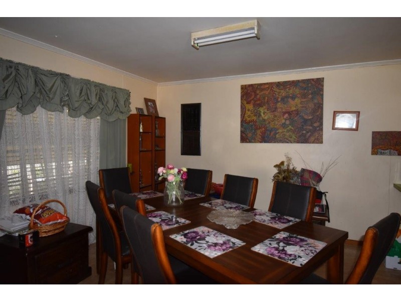 1 Truman Avenue, Wellington NSW 2820