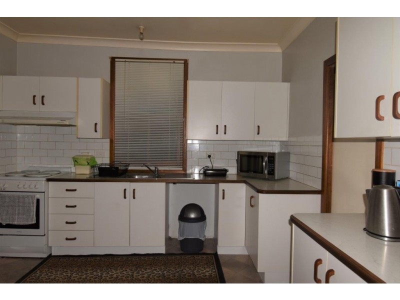 92 Thornton Street, Wellington NSW 2820
