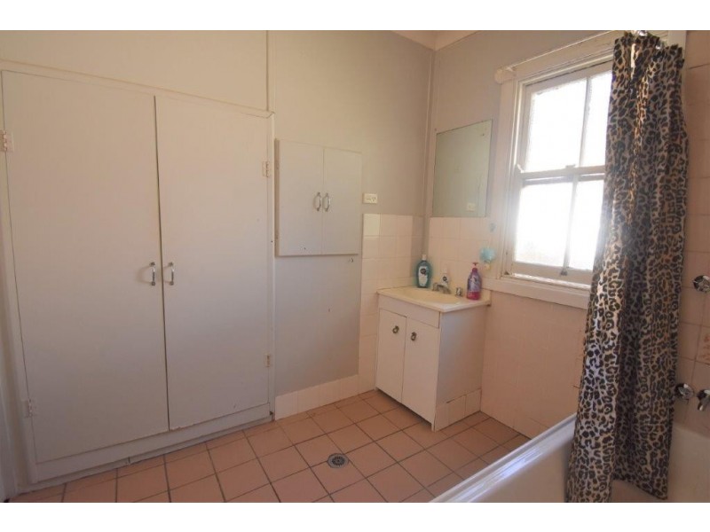92 Thornton Street, Wellington NSW 2820