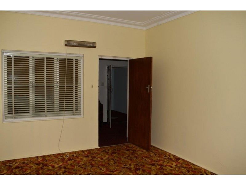 83 Percy Street, Wellington NSW 2820