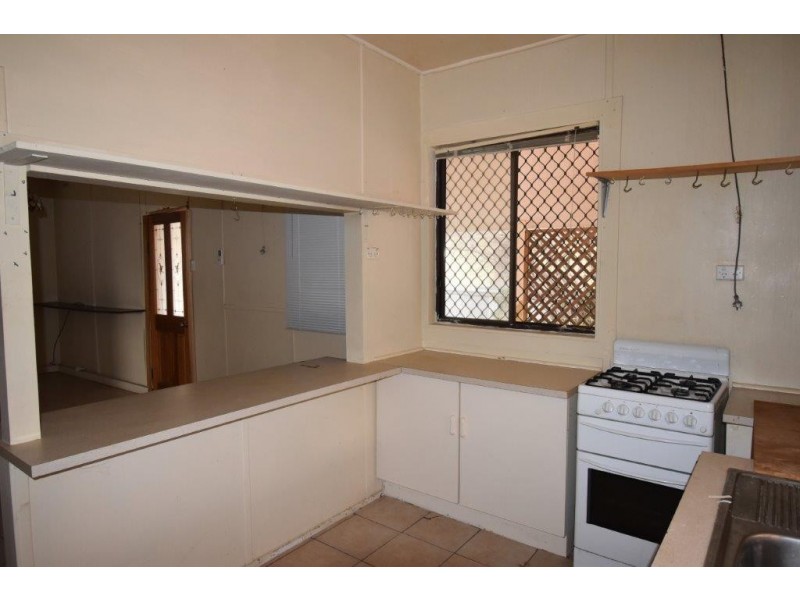 28 Cudgegong Street, Mumbil NSW 2820