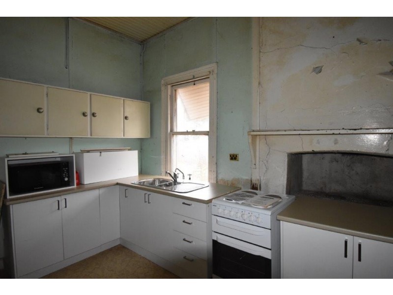 96 Swift Street, Wellington NSW 2820