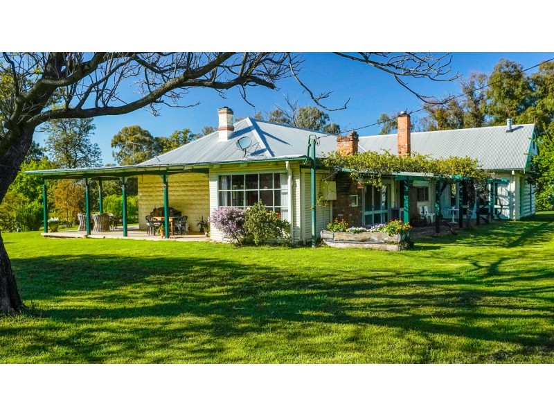 678 Blathery Creek Road Neurea via, Wellington NSW 2820