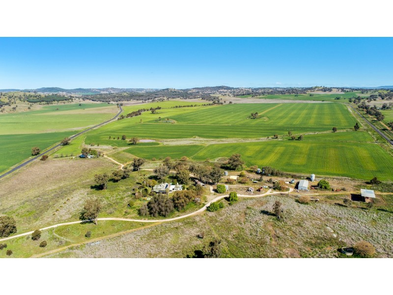 8657 Burrendong Way Apsley via, Wellington NSW 2820