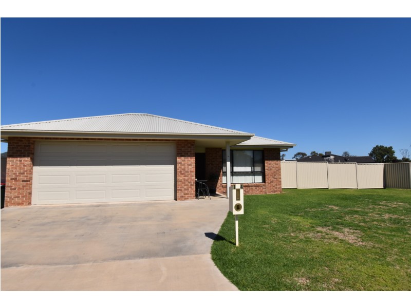 14 King Street, Wellington NSW 2820