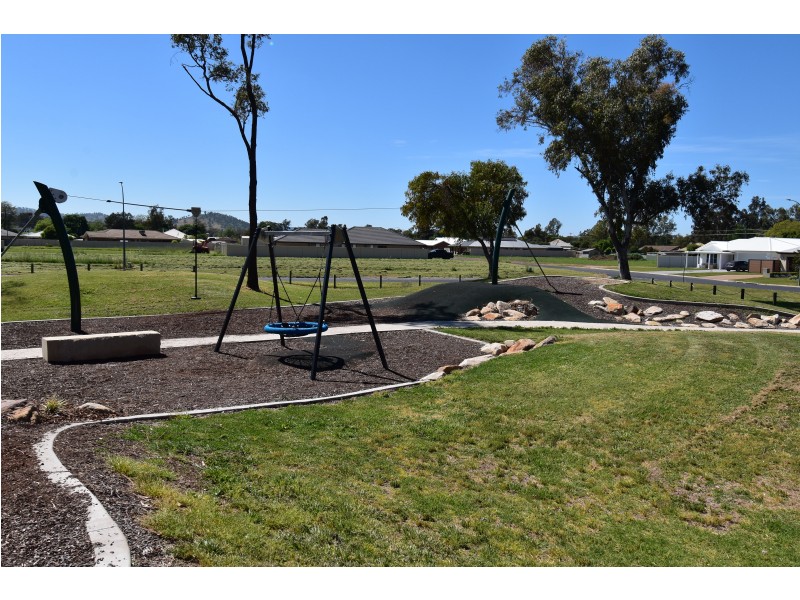 14 King Street, Wellington NSW 2820