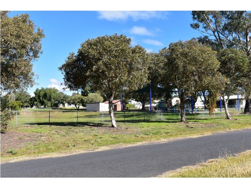 10 Cudgegong Street, Mumbil NSW 2820