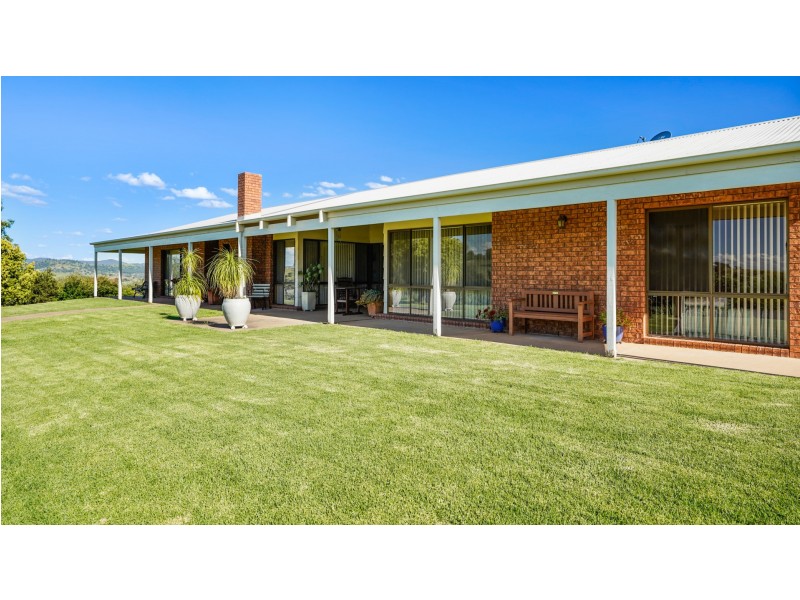 8751 Burrendong Way Apsley via, Wellington NSW 2820