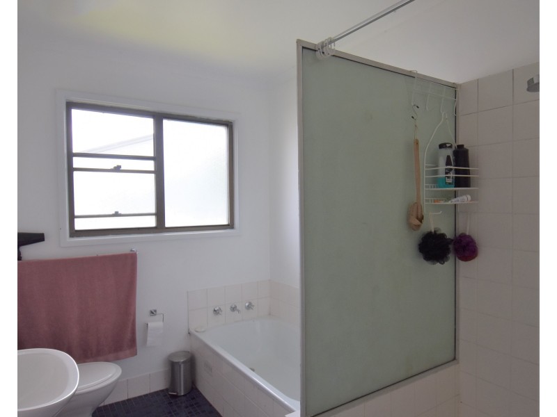 3 Walker Crescent, Wellington NSW 2820