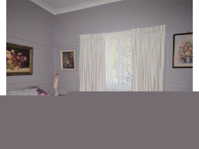 2 Kingsford Avenue, Wellington NSW 2820