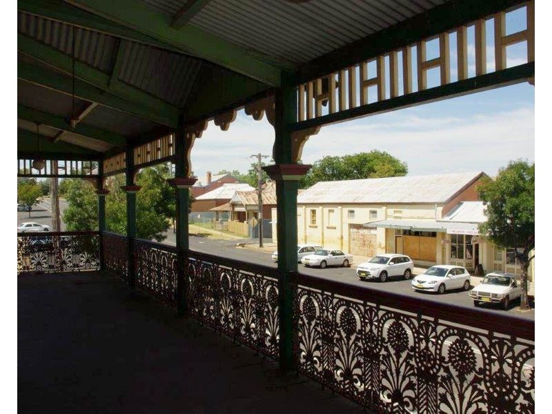 44 Warne Street, Wellington NSW 2820