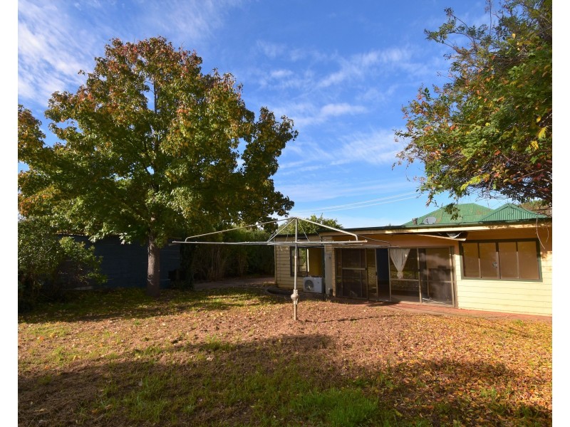 6 Simpson Lane, Wellington NSW 2820