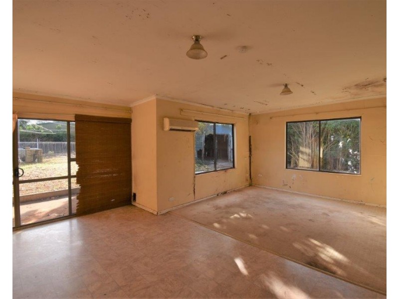 6 Simpson Lane, Wellington NSW 2820