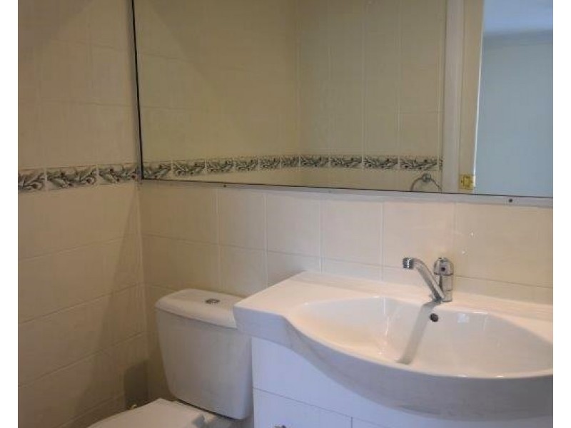 11 Glasson Street, Wellington NSW 2820