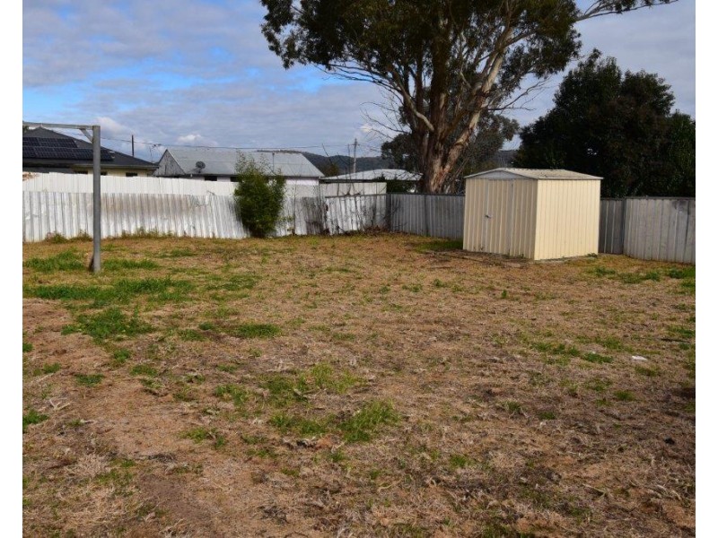 11 Glasson Street, Wellington NSW 2820