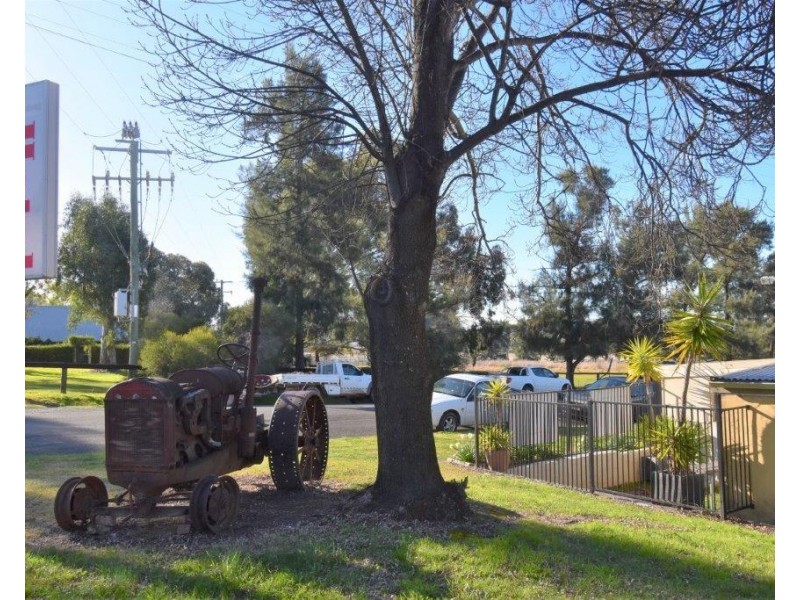 34-36 Railway Parade Mumbil Via, Wellington NSW 2820