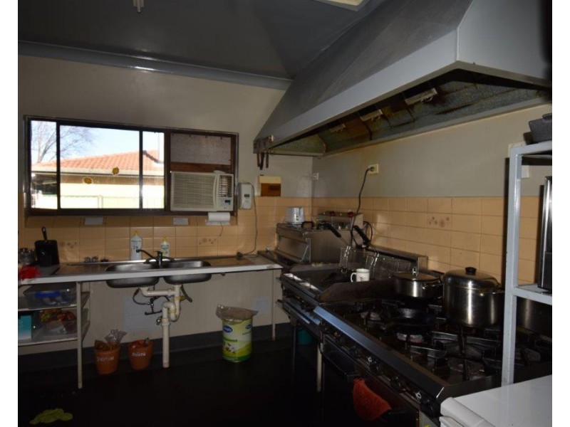 34-36 Railway Parade Mumbil Via, Wellington NSW 2820