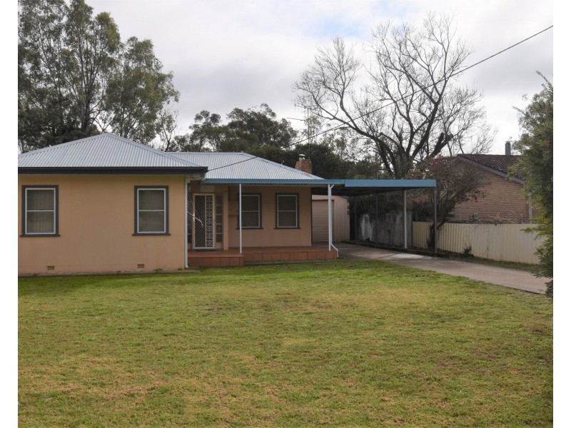 50 Gobolion Street, Wellington NSW 2820