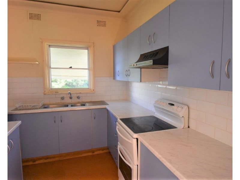 50 Gobolion Street, Wellington NSW 2820