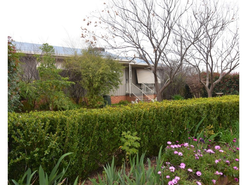 68 Pierce Street, Wellington NSW 2820