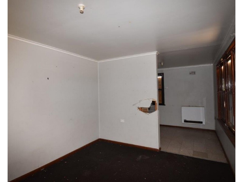 11 Elizabeth Street, Wellington NSW 2820