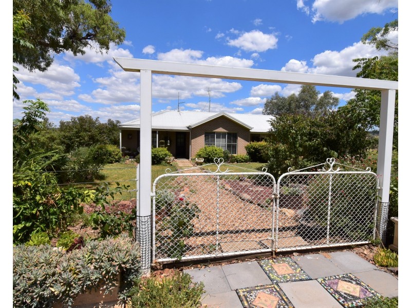 175R Nubingerie Road Benolong via, Dubbo NSW 2830