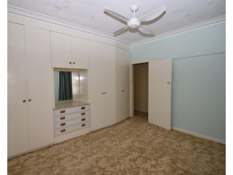 106 Warne Street, Wellington NSW 2820