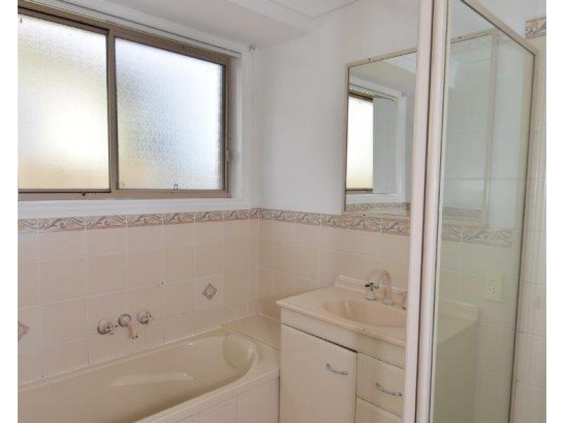 84 Pierce Street, Wellington NSW 2820