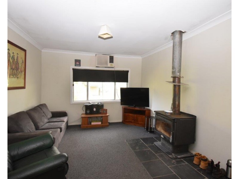 3950 Renshaw Mcgirr Way, North Yeoval NSW 2868