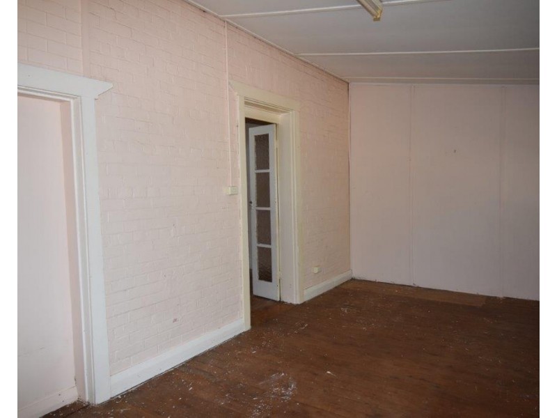 107 Arthur Street, Wellington NSW 2820