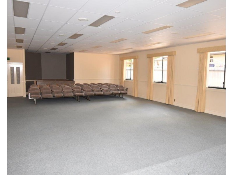 3A Charles Street, Wellington NSW 2820