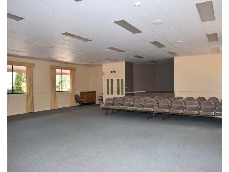 3A Charles Street, Wellington NSW 2820