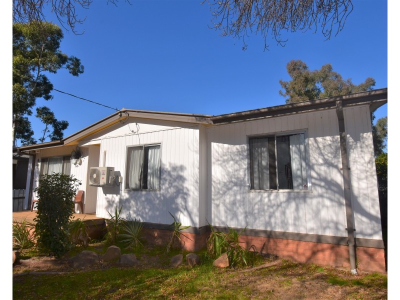 113 Gobolion Street, Wellington NSW 2820