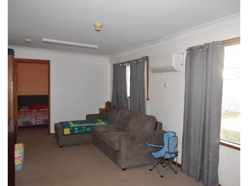 113 Gobolion Street, Wellington NSW 2820