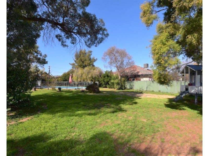 111 Arthur Street, Wellington NSW 2820