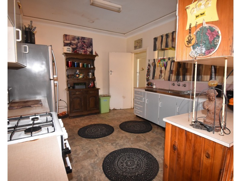 83 Pierce Street, Wellington NSW 2820