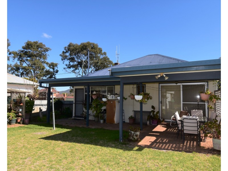 2 Quirk Street, Wellington NSW 2820