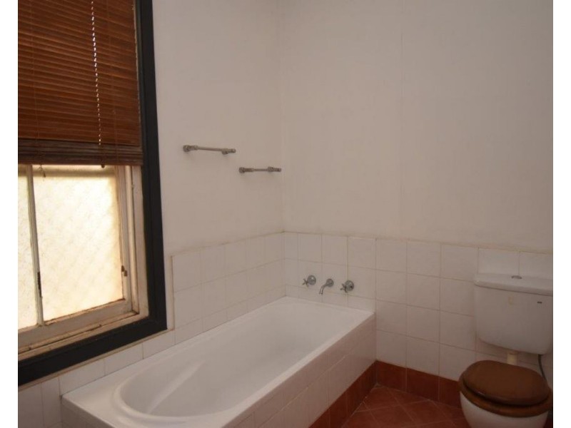 58 Arthur Street, Wellington NSW 2820