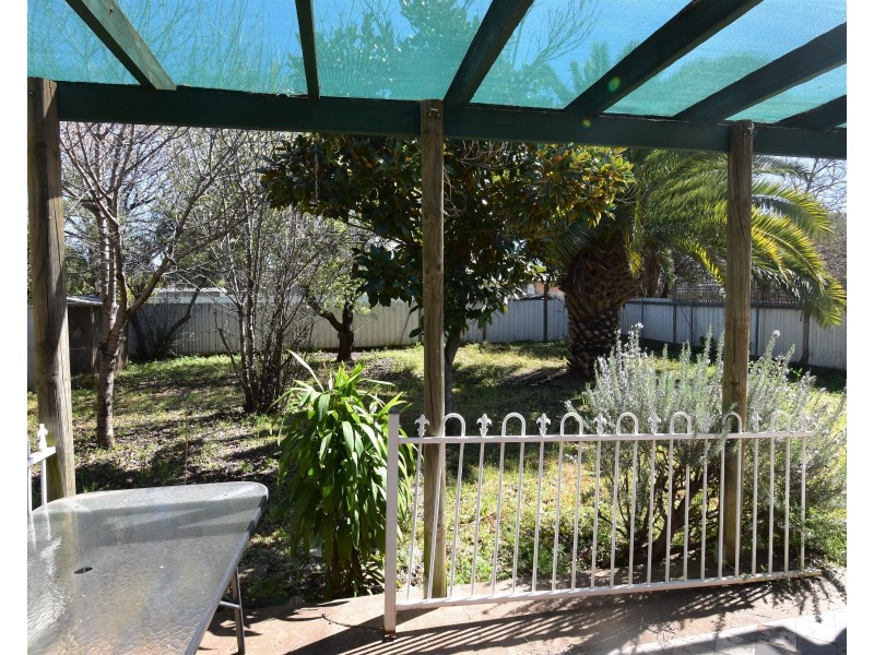 65 Simpson Street, Wellington NSW 2820