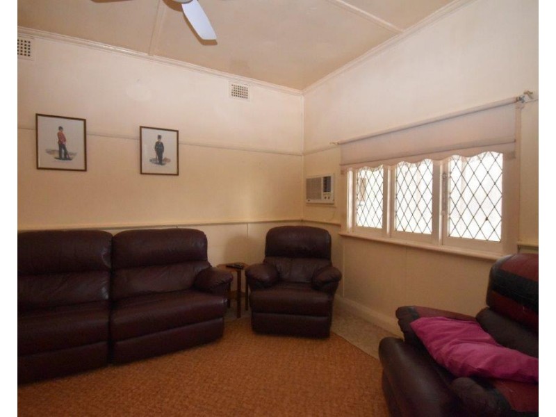 68A Thornton Street, Wellington NSW 2820