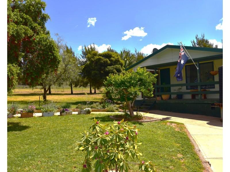 75 Tarrawingee Road Mumbil via, Wellington NSW 2820