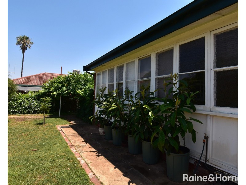 103 Gisborne Street, Wellington NSW 2820